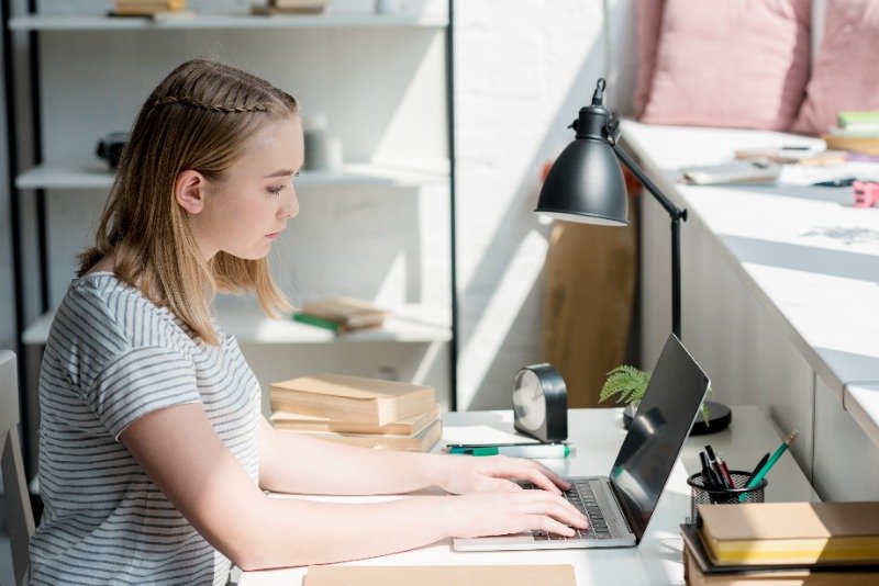 study habits to help your teen achieve her full potential