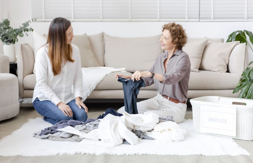 Professional organiser in Singapore, Get Organised and Beyond, helping a client declutter in a supportive, low-pressure environment